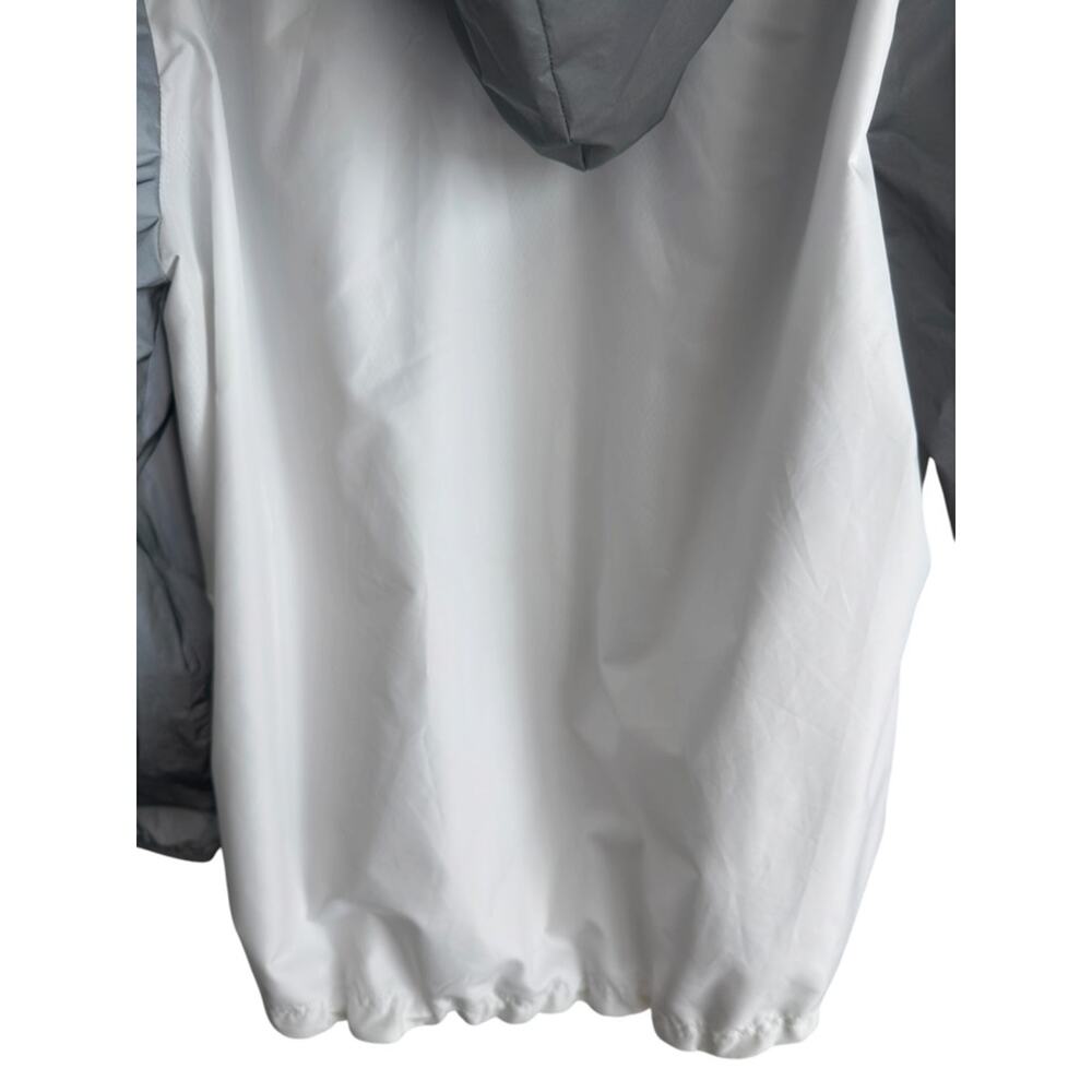 FILA Metallic Windbreaker Jacket Gray White Colorblock Hooded Techwear XL - Picture 7 of 10